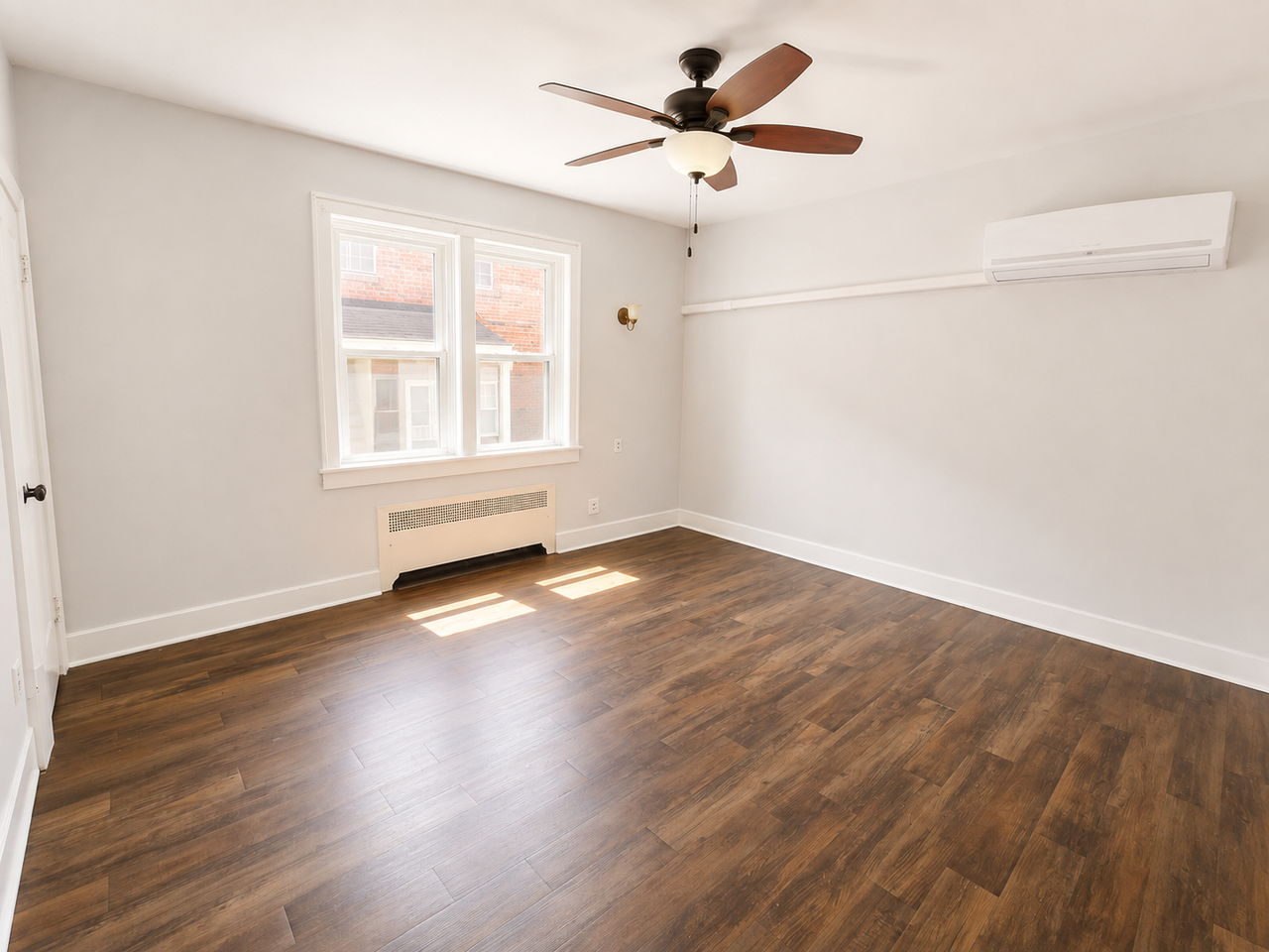 4321-4327 Southern Parkway - Photo 7 of 14
