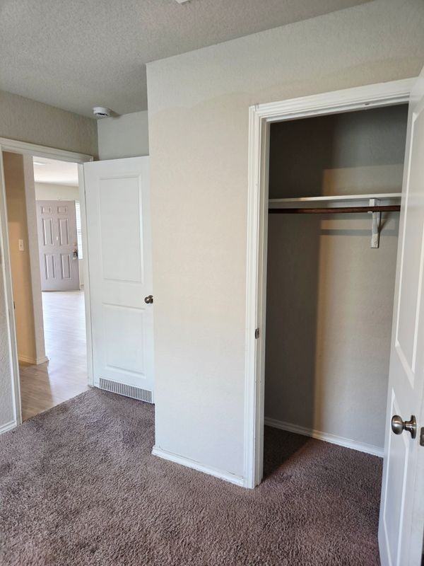 9022 Griffith Run - Photo 4 of 11