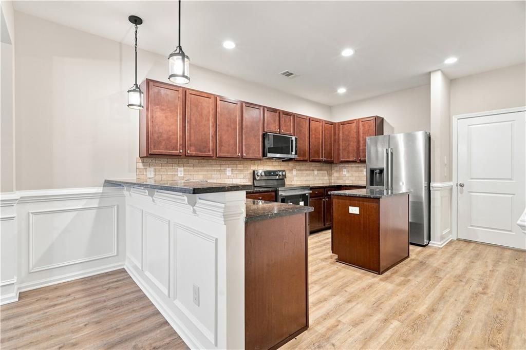 1336 Brookmere Way - Photo 6 of 19