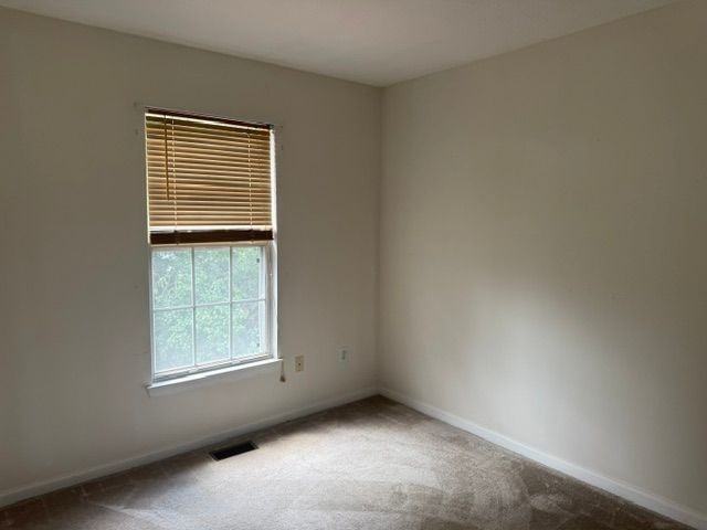 4 E Shetland Ct - Photo 5 of 32