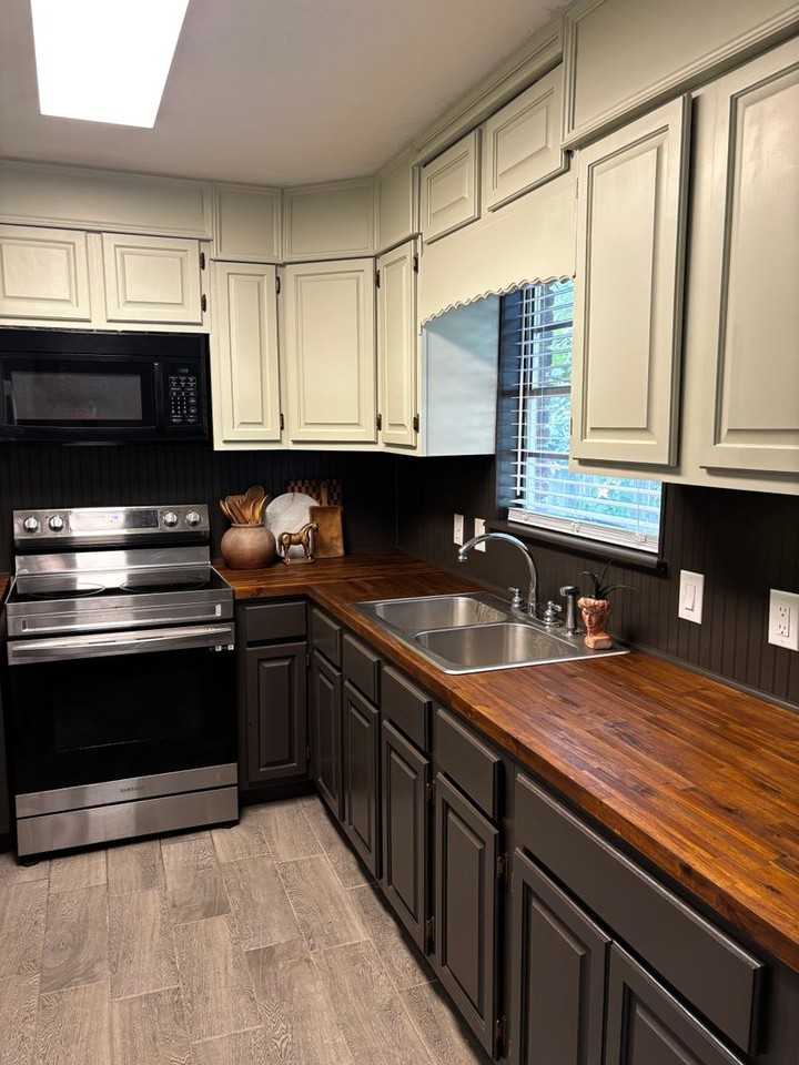 4603 Verbena St - Photo 3 of 15