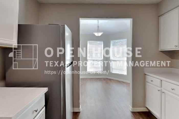 16716 Foursquare Dr - Photo 7 of 23