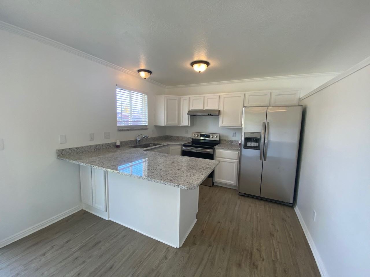 626 N 1260 W - Photo 2 of 13