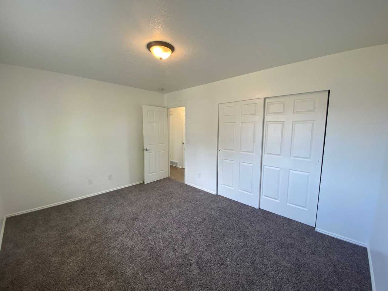 626 N 1260 W - Photo 6 of 13
