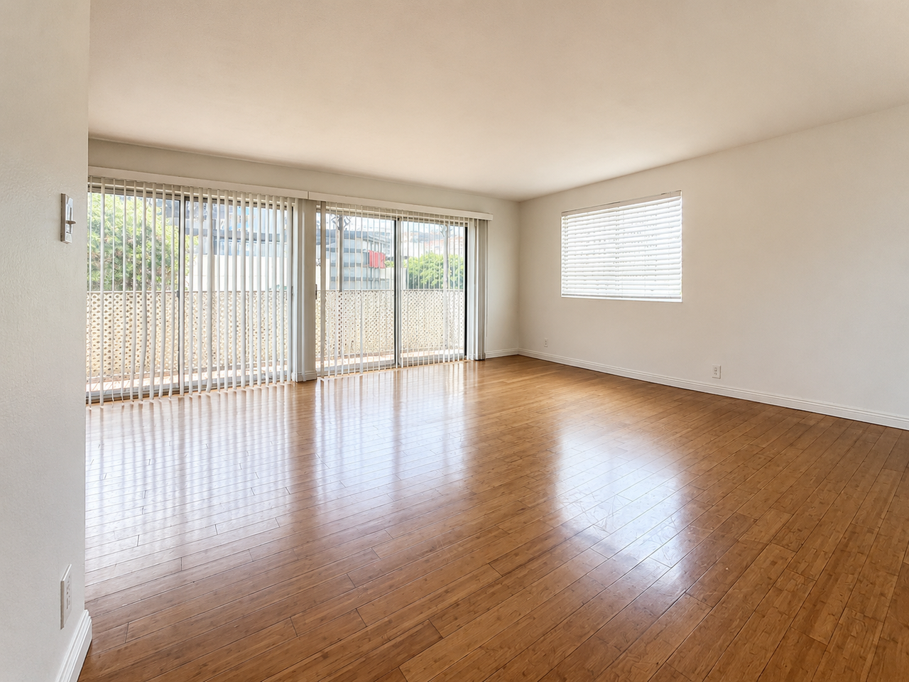 615 Broadway Ct #301 - Photo 3 of 15