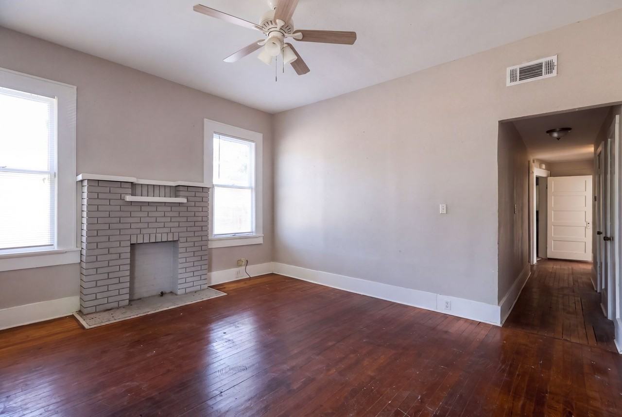 628 Olive St - Photo 4 of 15