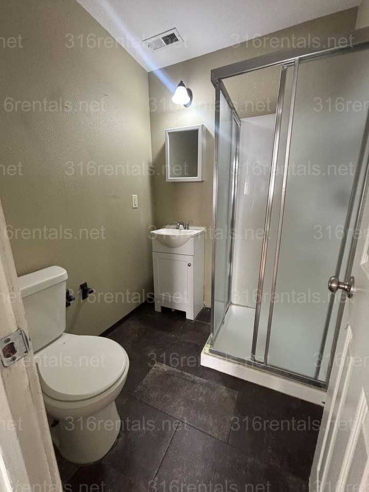512 Benton Ave - Photo 6 of 14