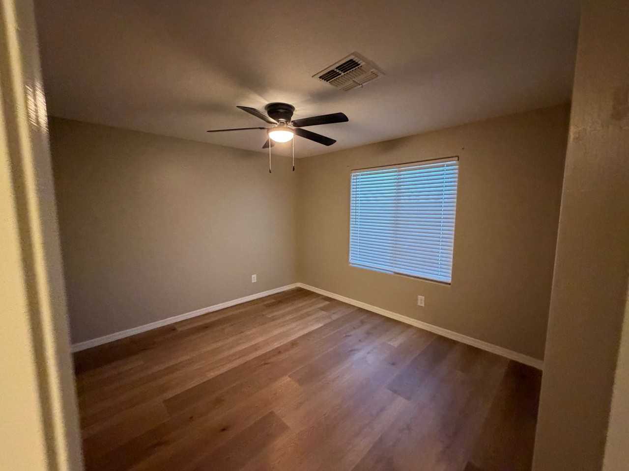 37581 W Merced St - Photo 5 of 33