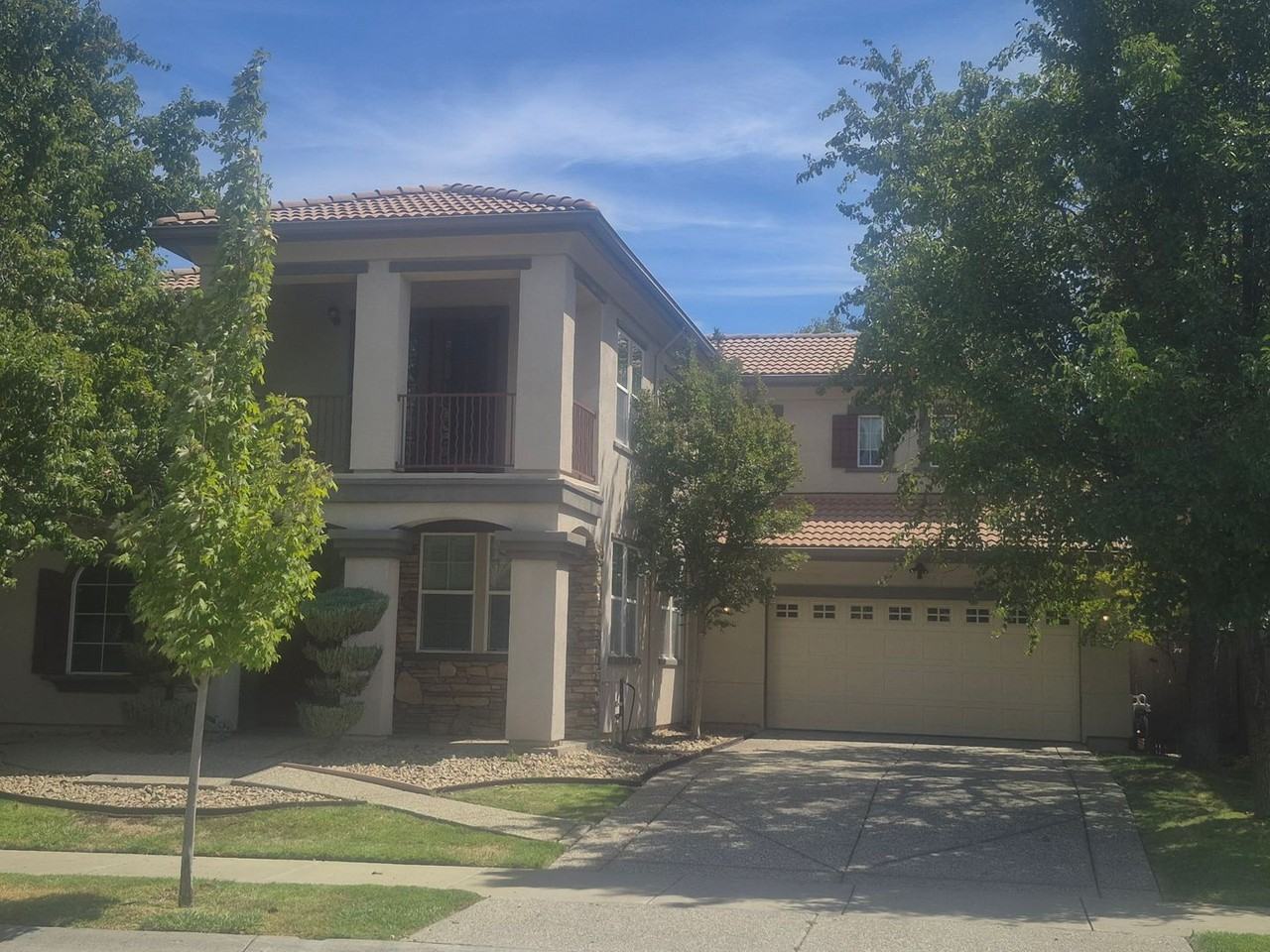 5012 Westlake Pkwy - Photo 2 of 20