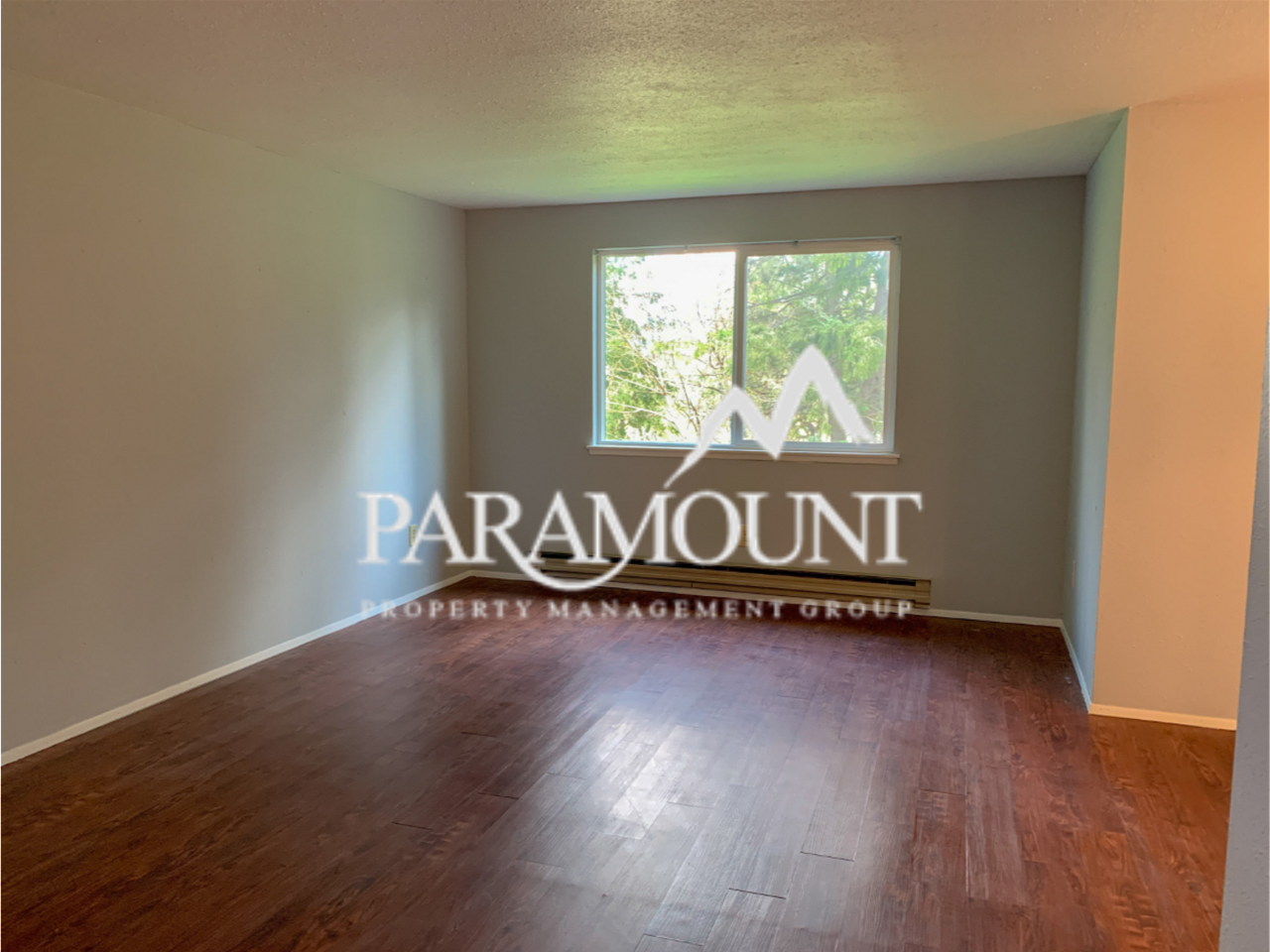 575 6th Ave #8 - Photo 4 of 17