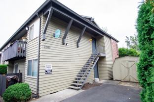 3705 Se 35th Pl #17 - Photo 1 of 1