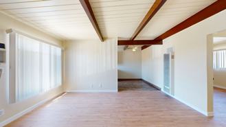 514LIN - Photo 1 of 1