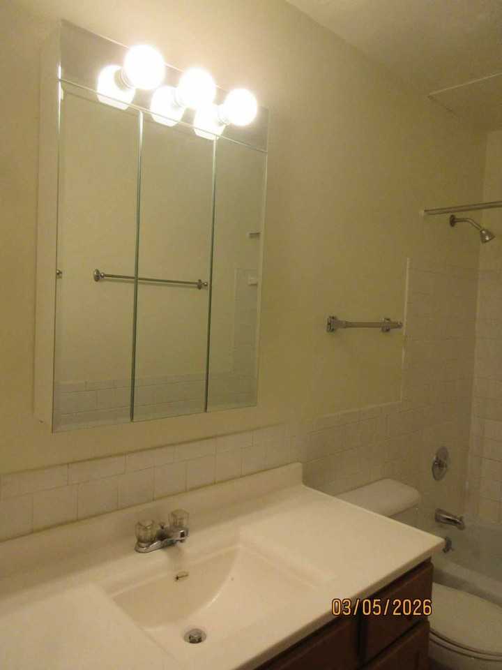 8750 W Mill Rd - Photo 7 of 14