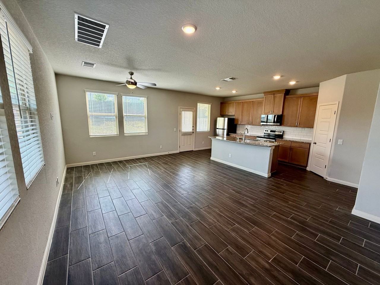 117 Joseph Cir - Photo 5 of 23