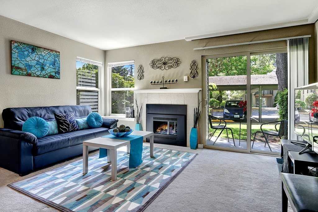 9805 Avondale Rd Ne - Photo 5 of 11