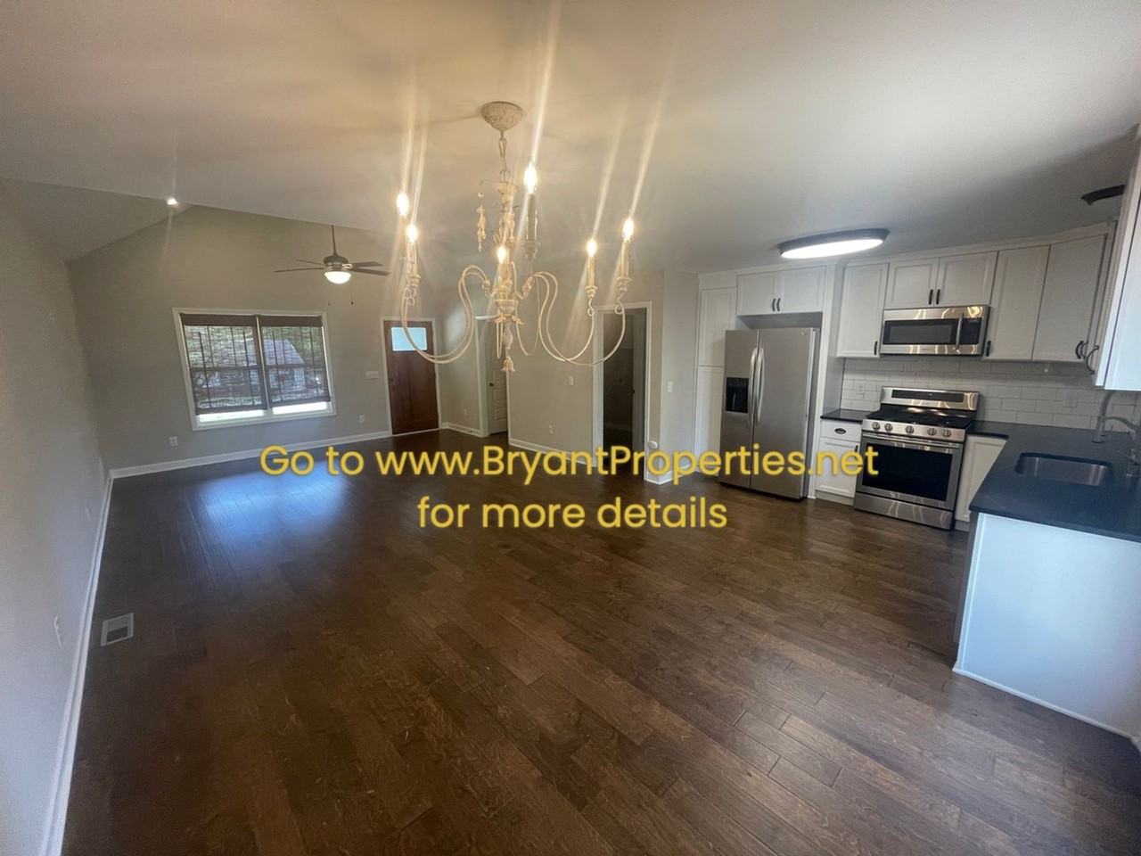 804 Boles St - Photo 3 of 17