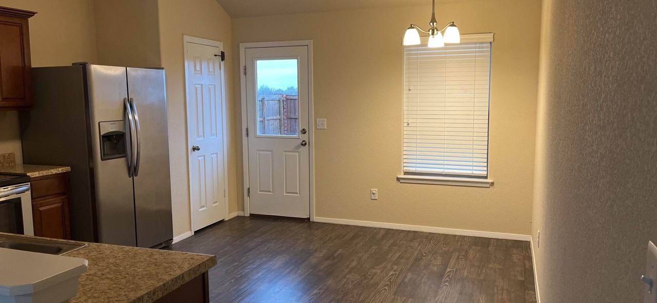 6300 Sw Chalkstone Rd - Photo 5 of 15