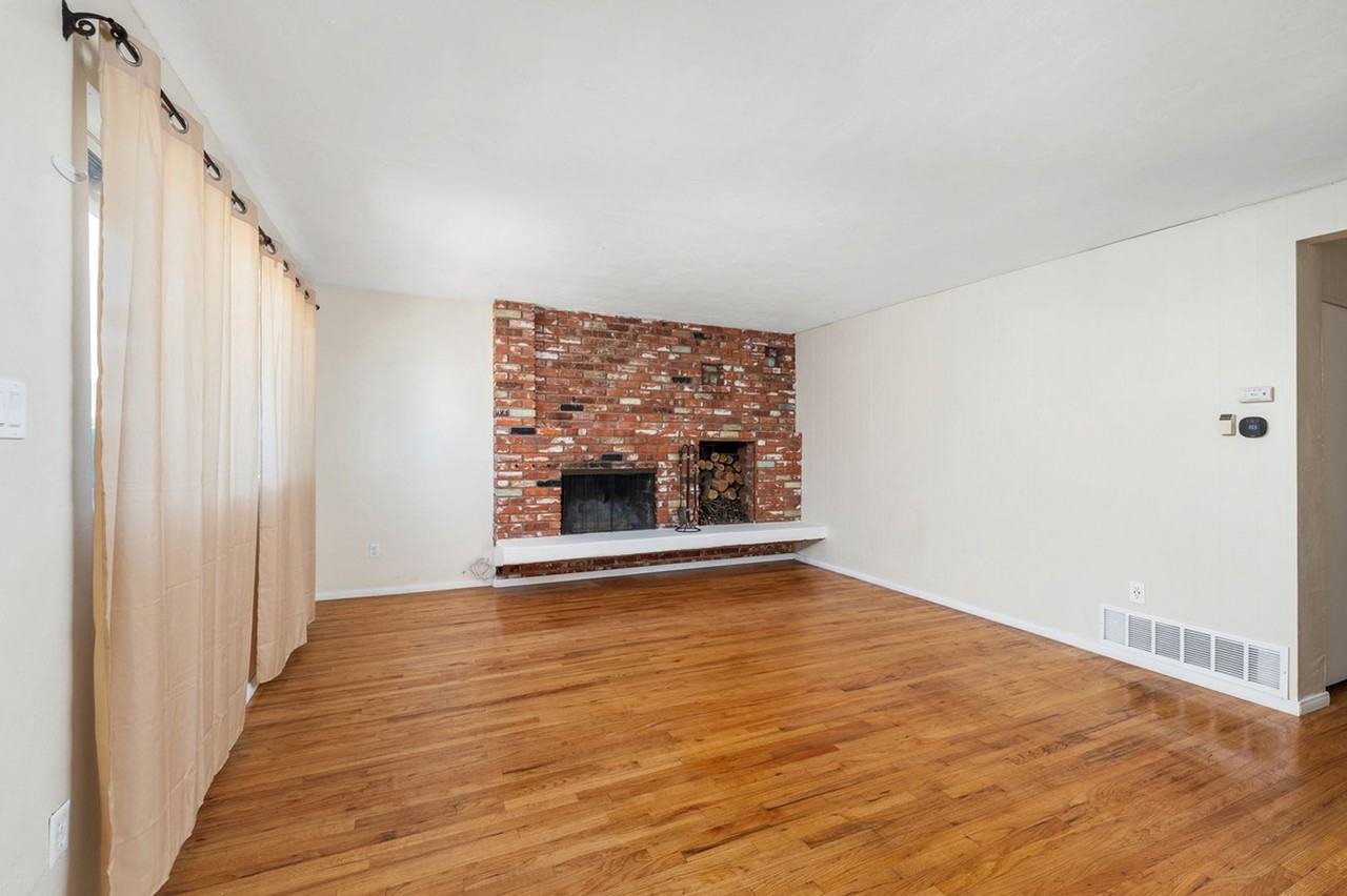 1231 Evilo St - Photo 3 of 20