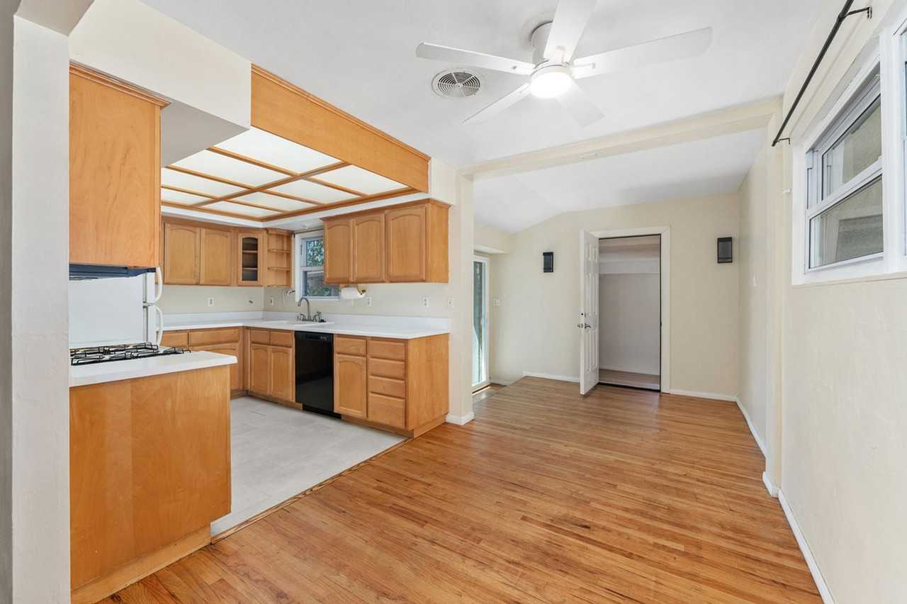 1231 Evilo St - Photo 5 of 20