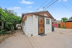 3910 Perry St - Photo 1 of 1