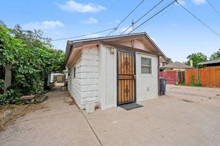 3910 Perry St - Photo 1 of 1