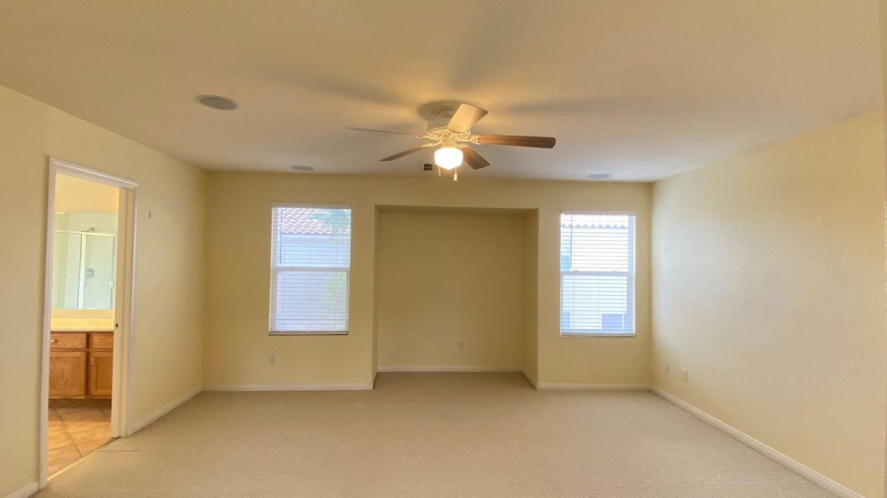 5579 Vision Quest Ct - Photo 7 of 17