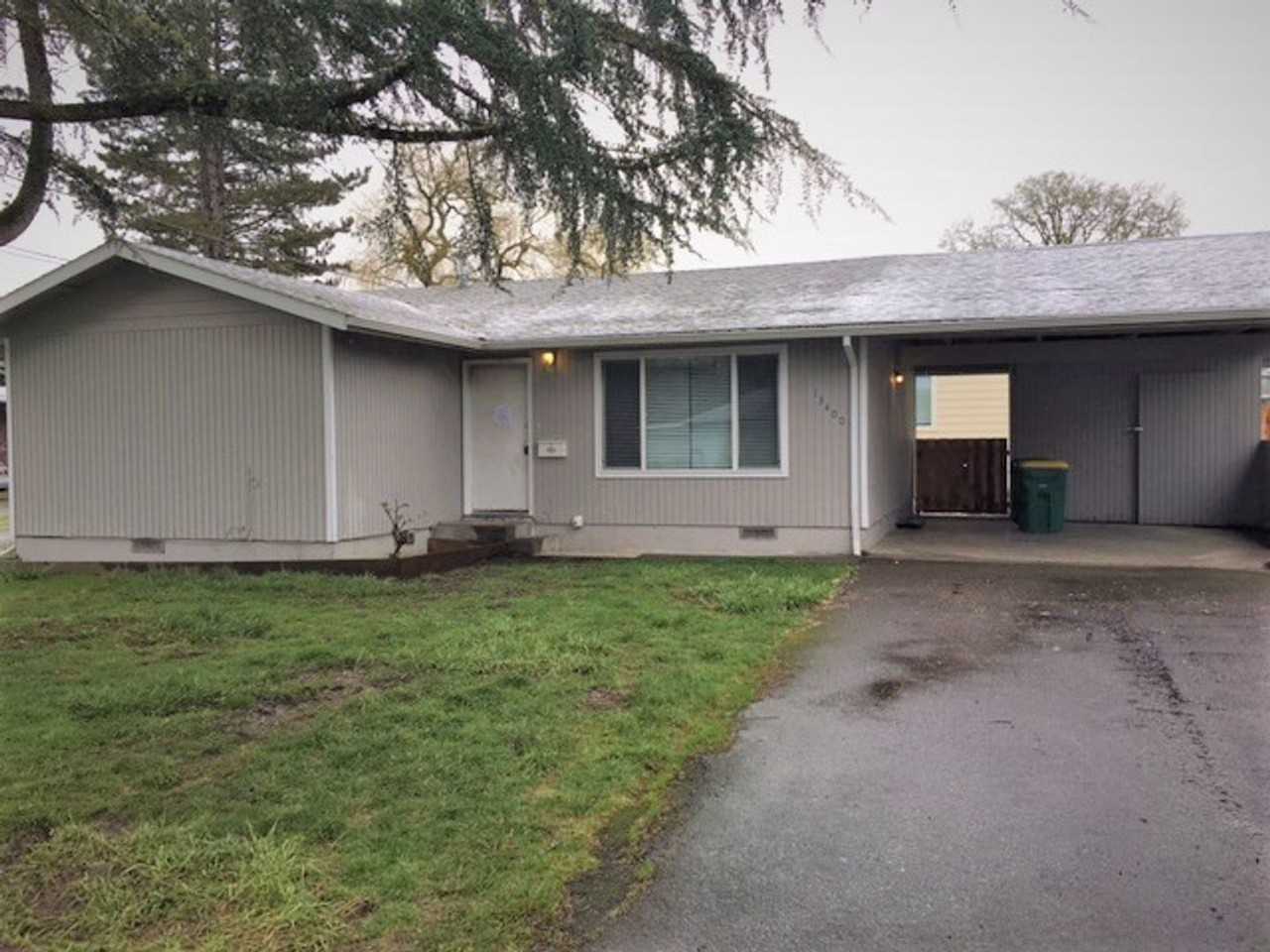 13400 Sw Berthold St - Photo 2 of 10