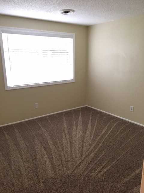 13400 Sw Berthold St - Photo 6 of 10