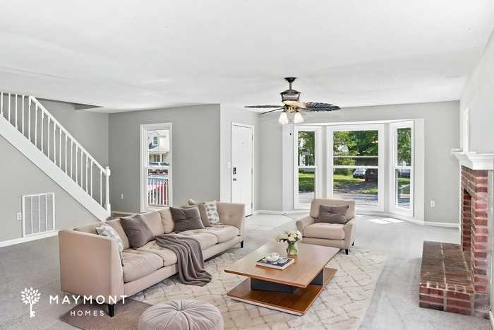 120 Suffolk Dr - Photo 7 of 21