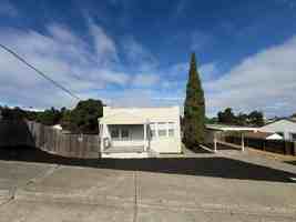 featured image of 143 Ladera Dr
