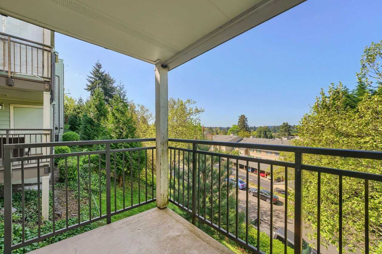 3811 130th Ln Se #C3 - Photo 5 of 22