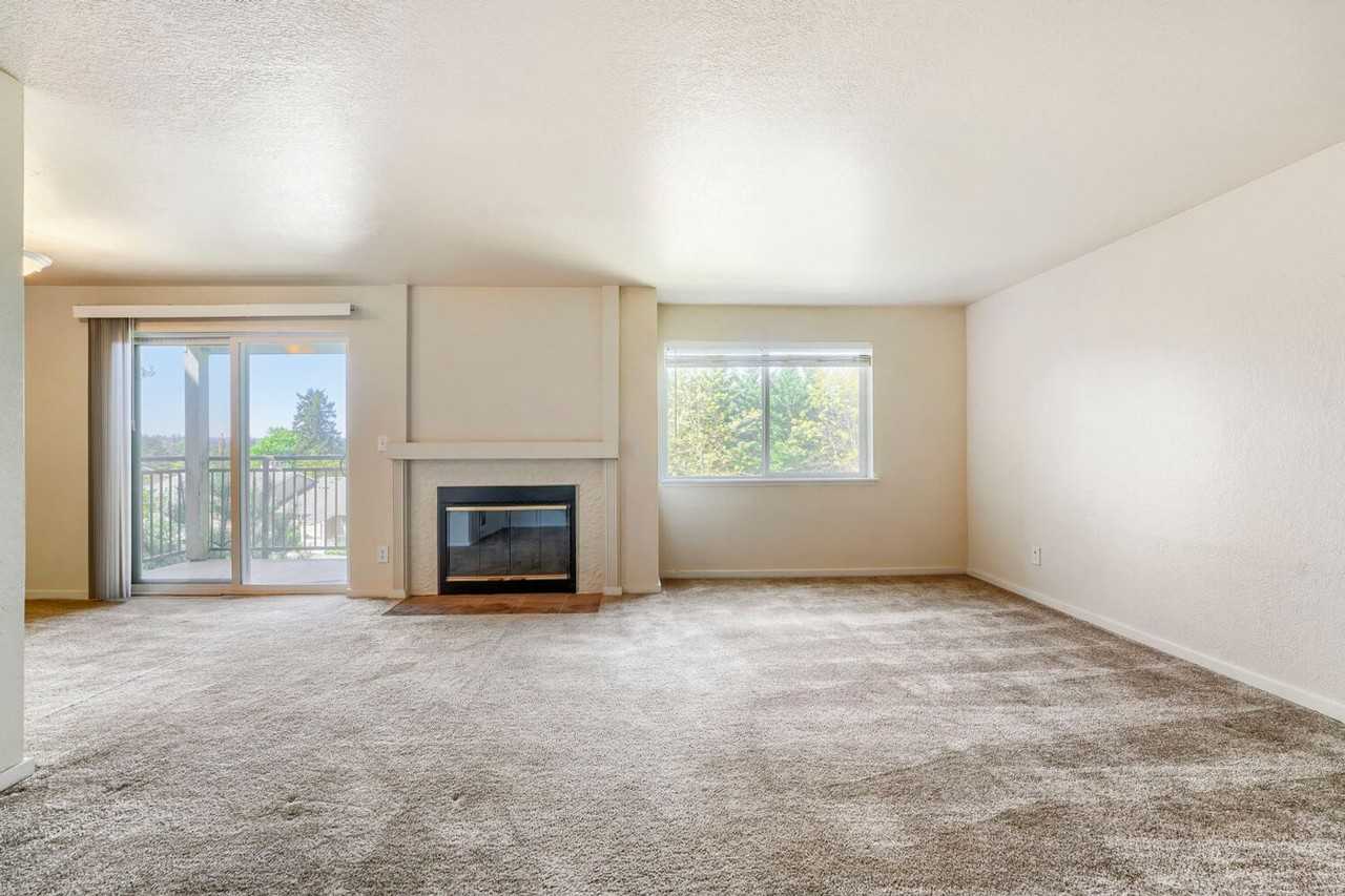 3811 130th Ln Se #C3 - Photo 6 of 22