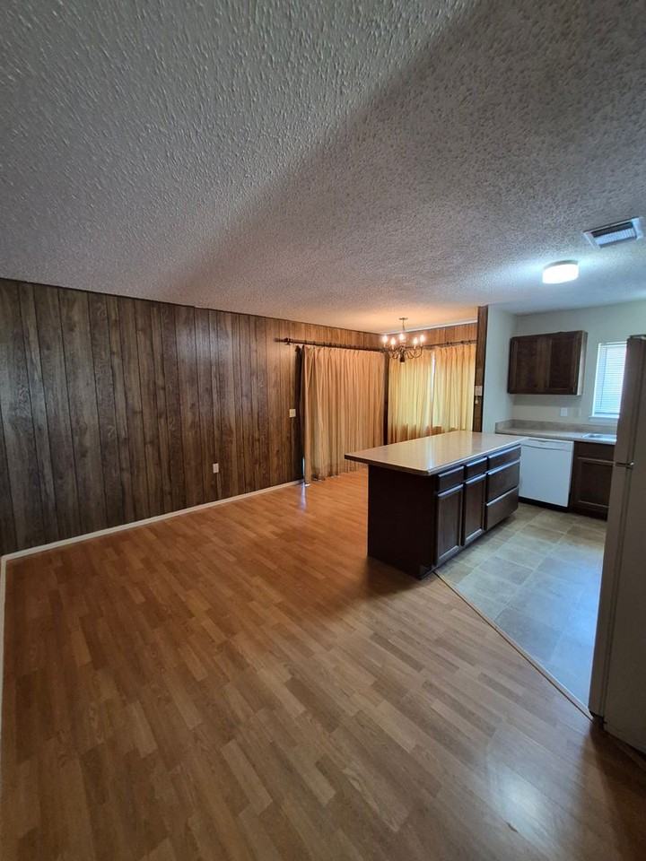 120 Friendswood Path - Photo 6 of 30