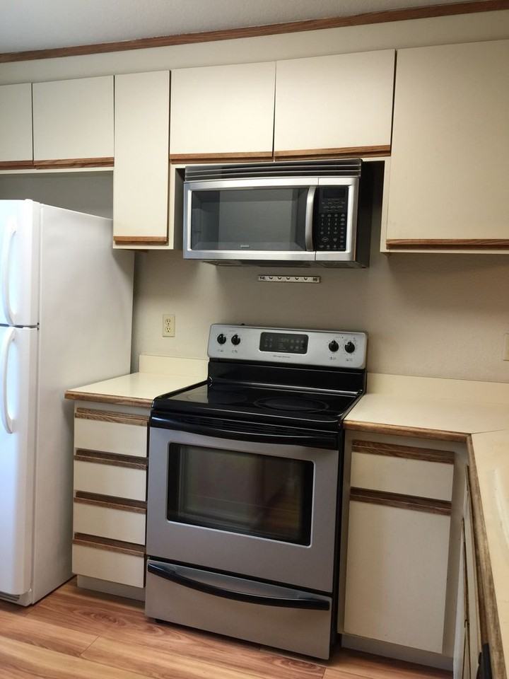2128 Bueno Dr #24 - Photo 5 of 11