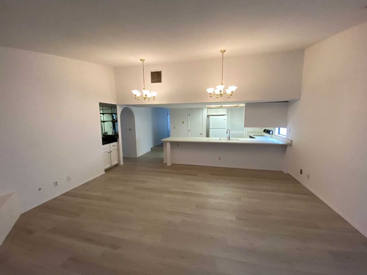 5201 Sweetwater Dr Nw - Photo 2 of 13