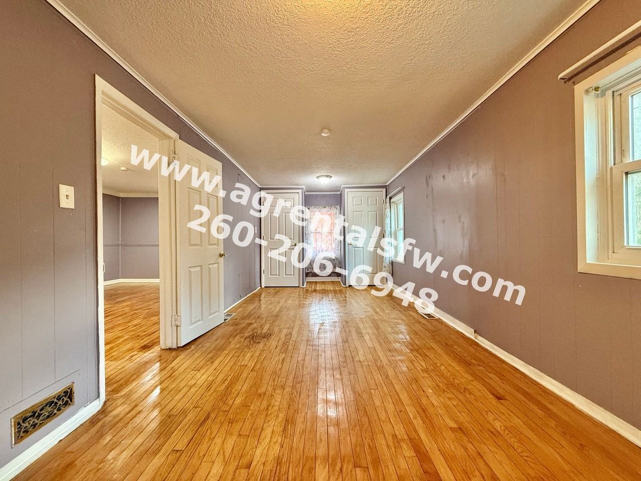 2122 Olladale Dr - Photo 4 of 19