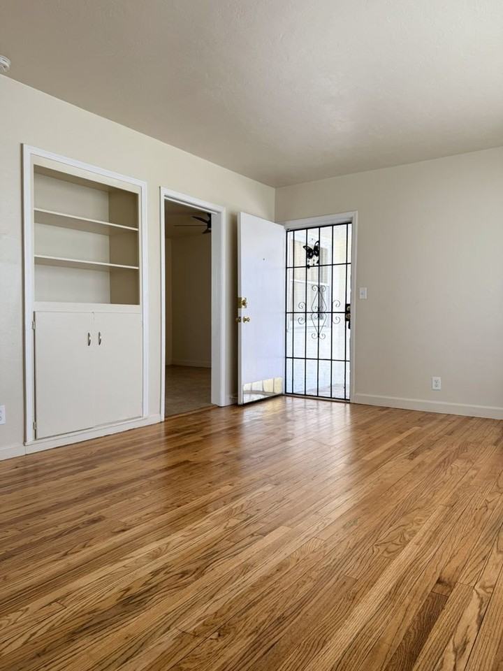 1820 Carol Ave - Photo 7 of 23