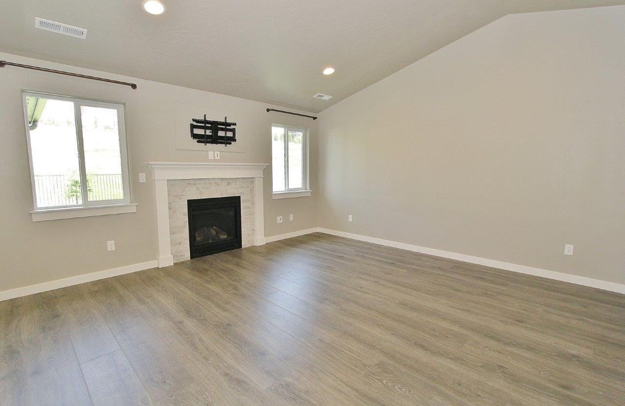 10510 W Daylily Ave - Photo 4 of 26
