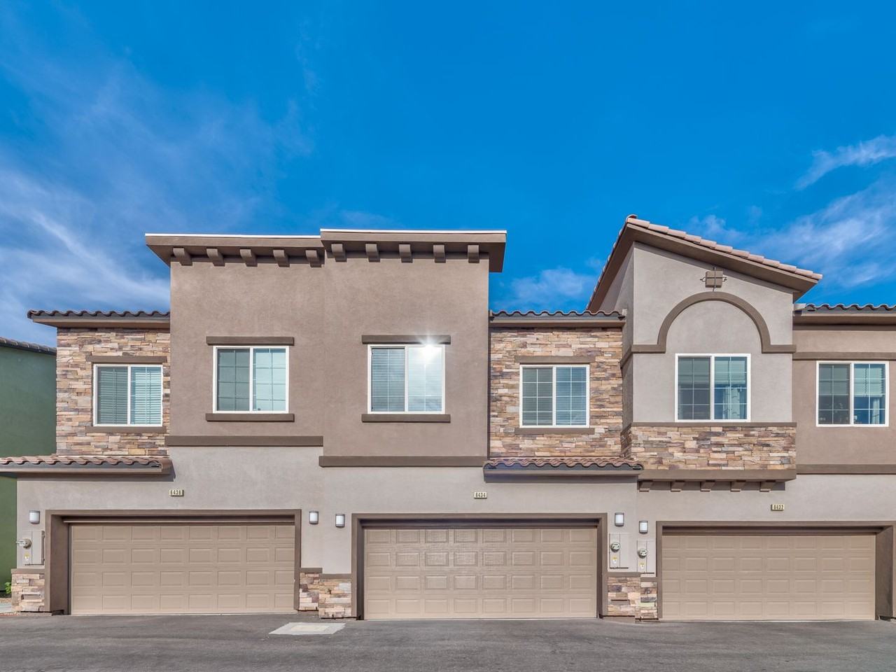 6434 Spring Jog St