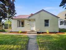 2716 W Everett Ave - Photo 1 of 1