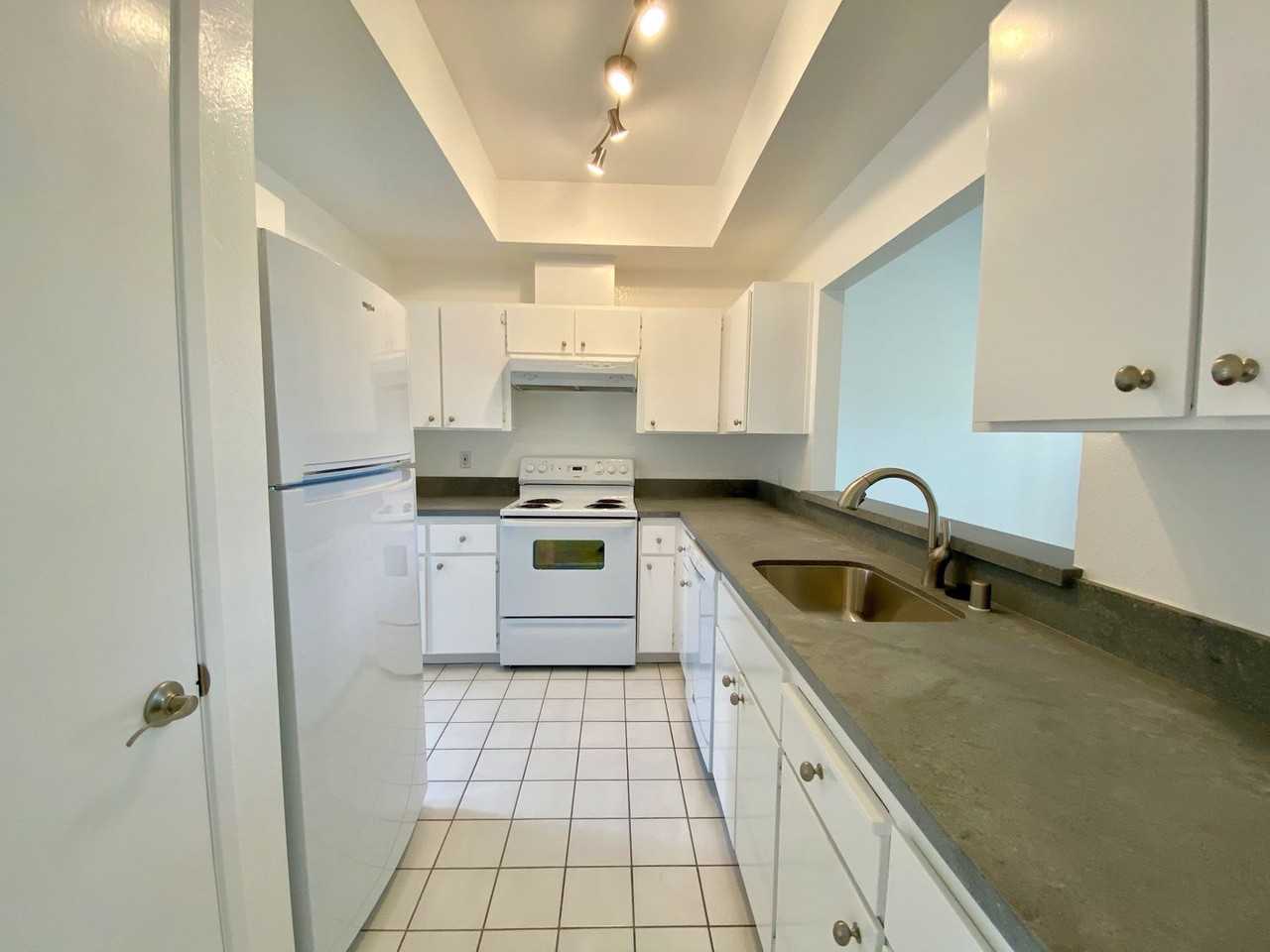 7 Kilmer Ct - Photo 2 of 22