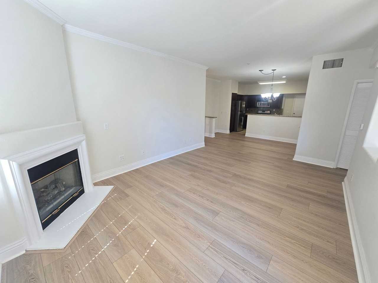 12366 Carmel Country Rd #101 - Photo 5 of 23