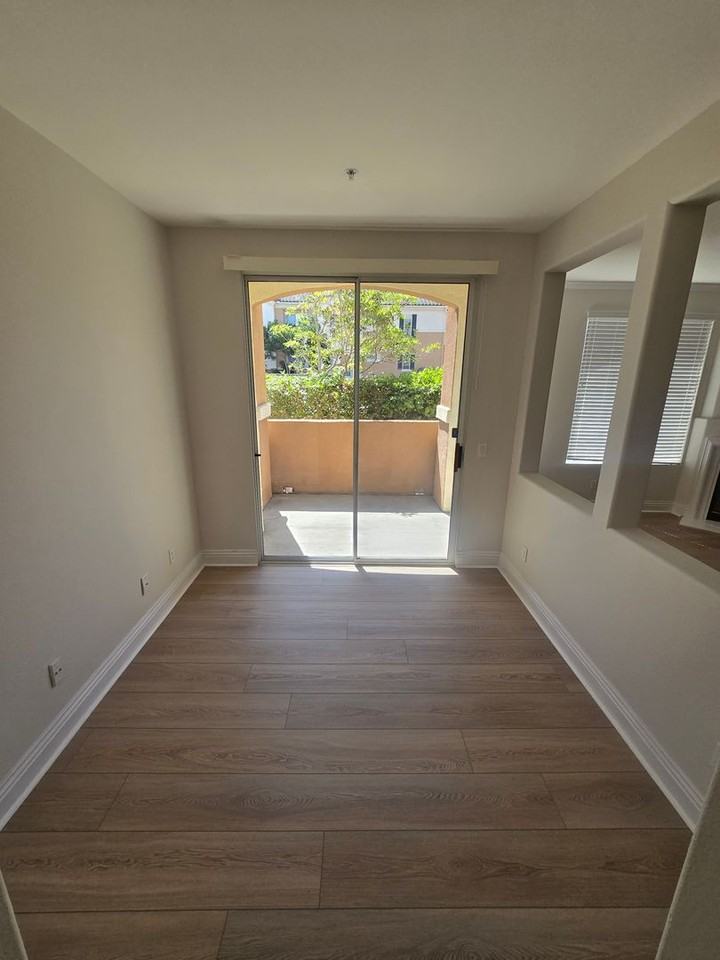 12366 Carmel Country Rd #101 - Photo 7 of 23