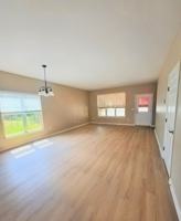 featured image of 1691 Maple Rd