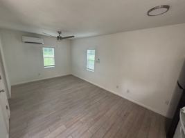 featured image of 305 E Virginia Ave