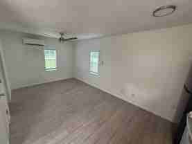 305 E Virginia Ave - Photo 1 of 1