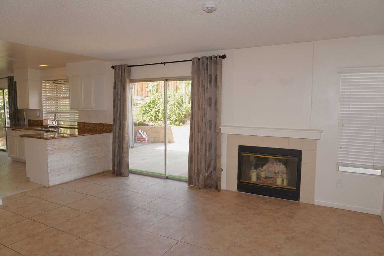 23848 Bouquet Canyon Pl - Photo 5 of 32