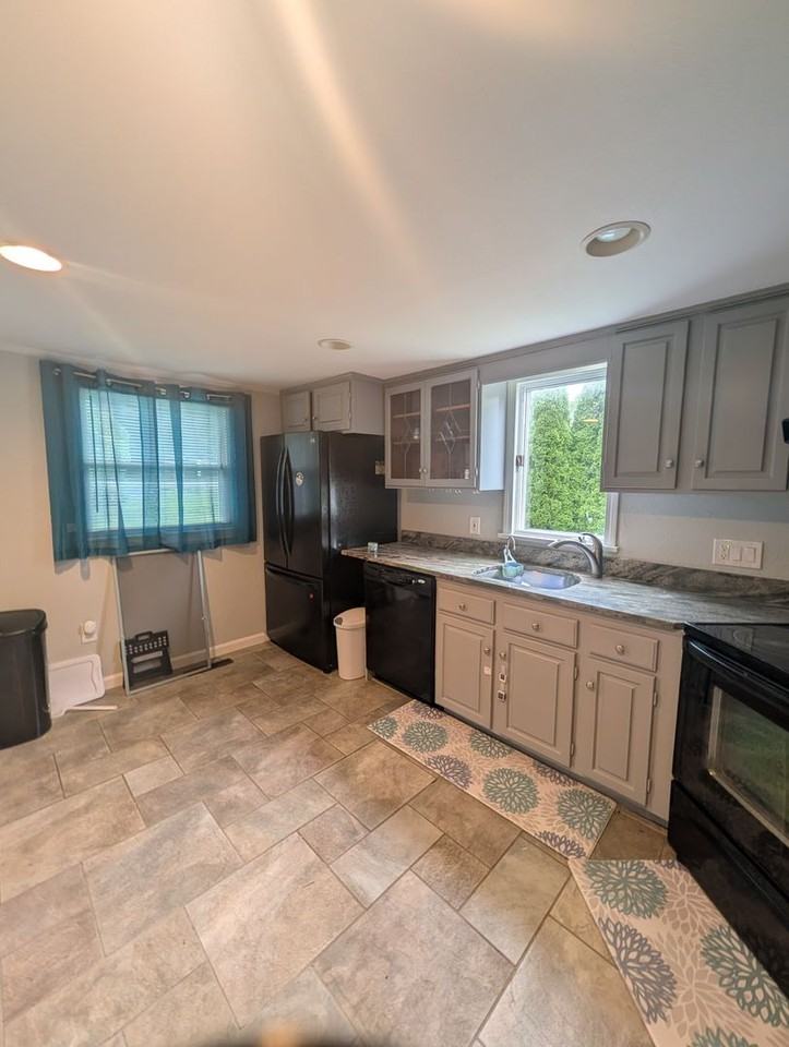 61 Taft Ave - Photo 7 of 12
