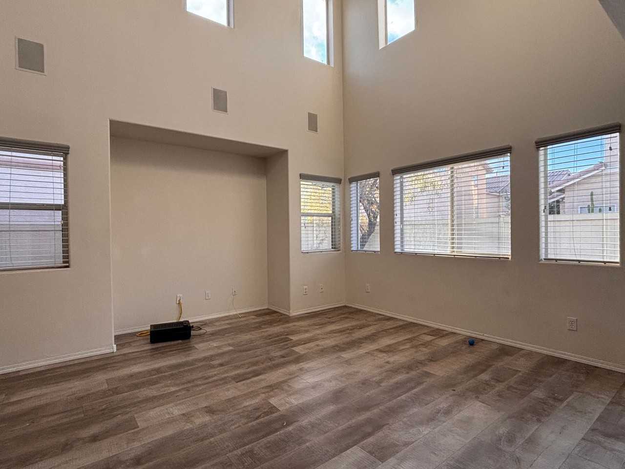 11924 Camden Brook St - Photo 4 of 16