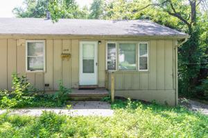 featured image of 1519 W Waldo Ave